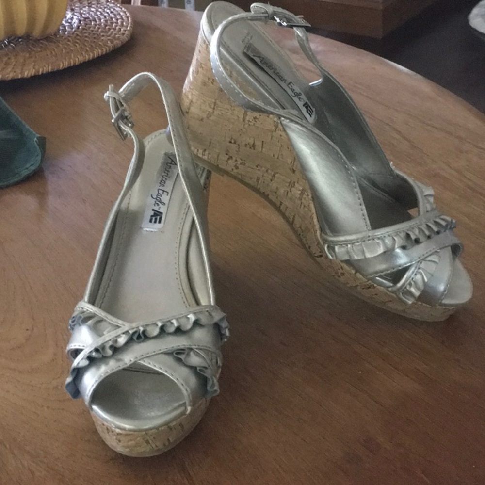 American Ragle size 8 with 3/4 “ platform 3.5 heel